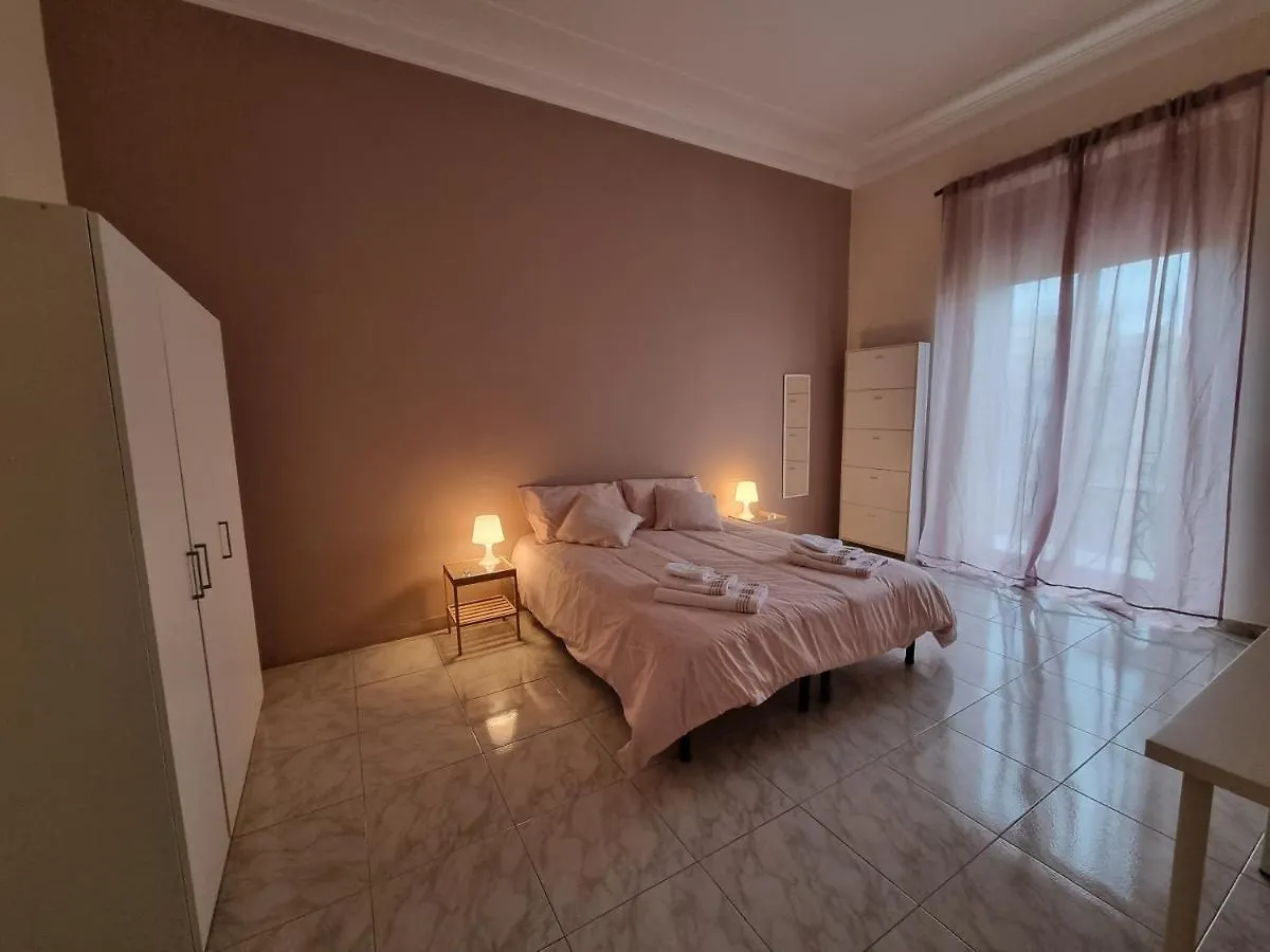 Etna Ocean Rooms Catania 0*,